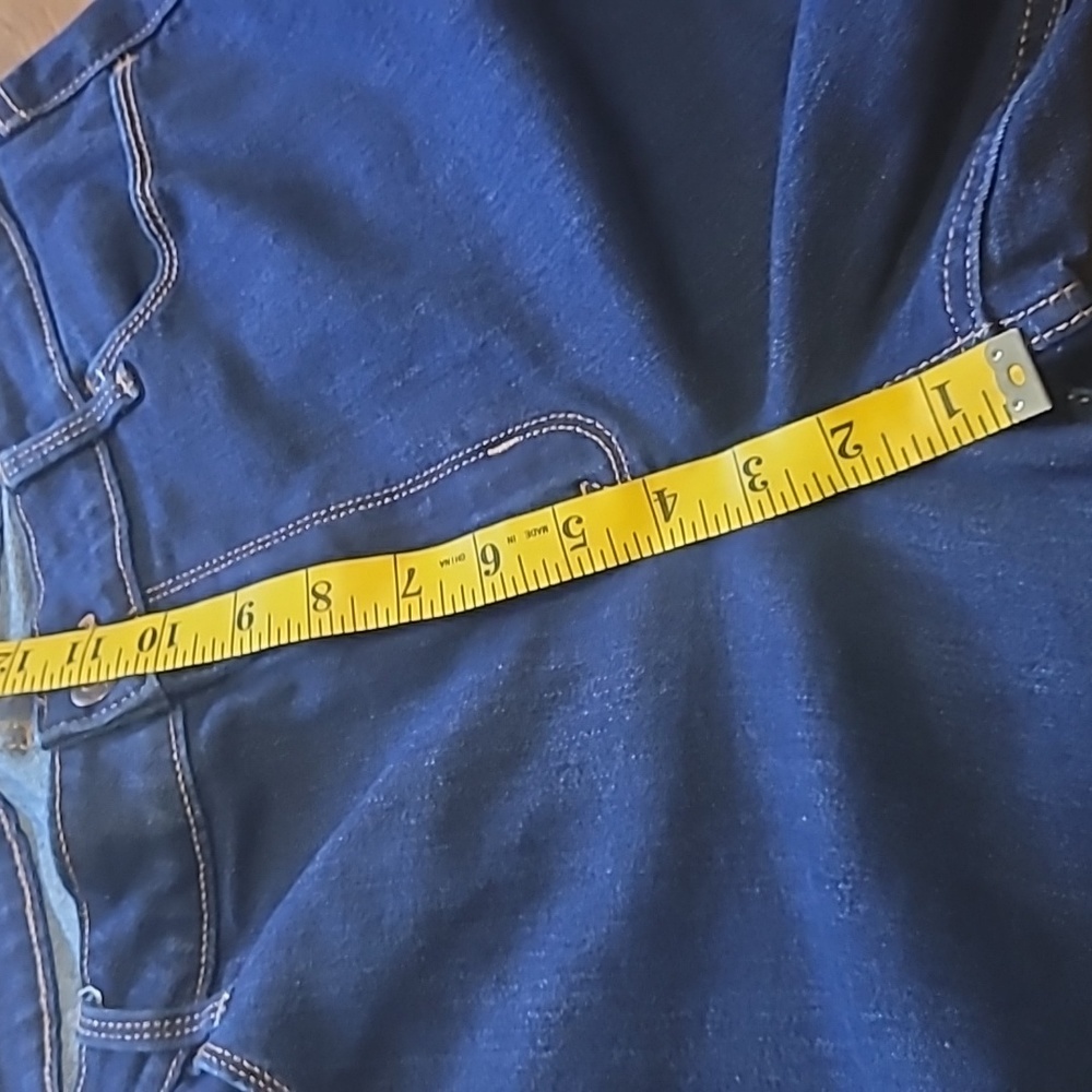 Old Navy High Rise Straight Leg Jeans Women's Size 14 Casual Denim - Picture 8 of 13
